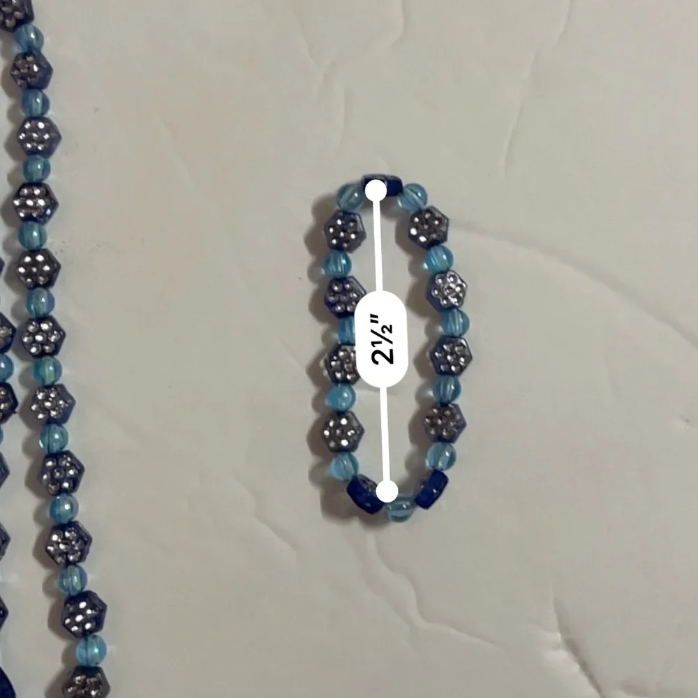 Vintage Stretchable Girls Blue Beaded Necklace and Bracelet
